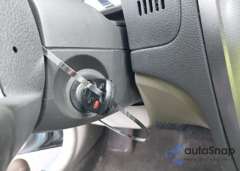 2010 Ford Fusion Hybrid from USA, damaged, VIN 3FADP0L39AR210137